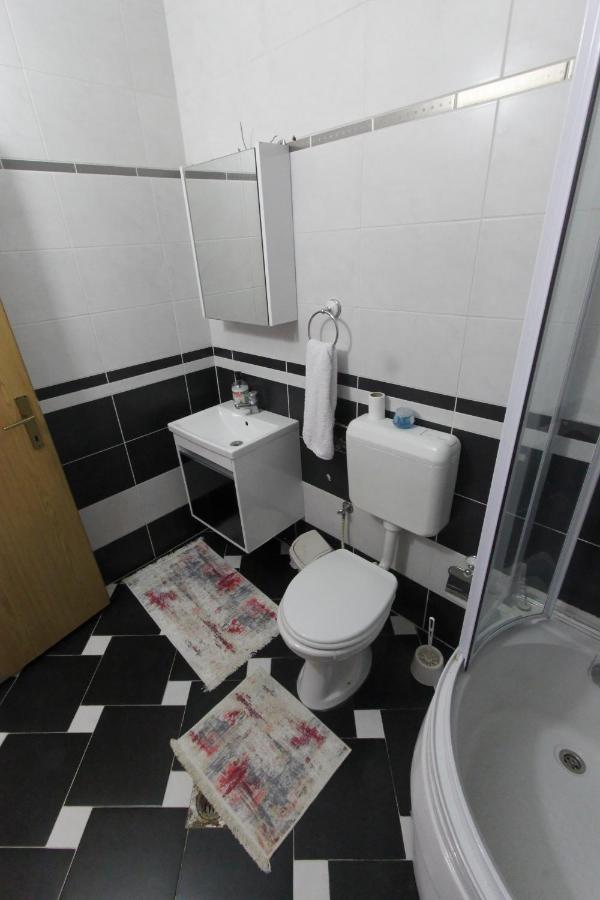 Kasumi Apartment Prishtinë Ngoại thất bức ảnh